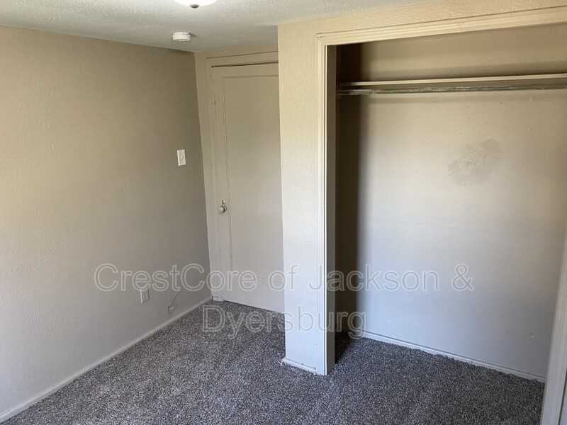 1814 Ayers St - Photo 3 of 5