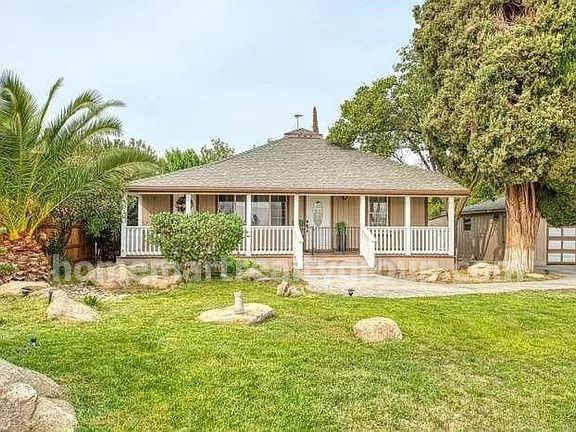 319 E Sacramento St - Photo 3 of 12