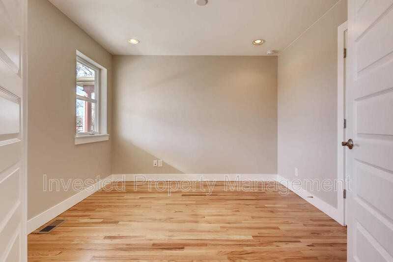 3344 N Williams St - Photo 3 of 24
