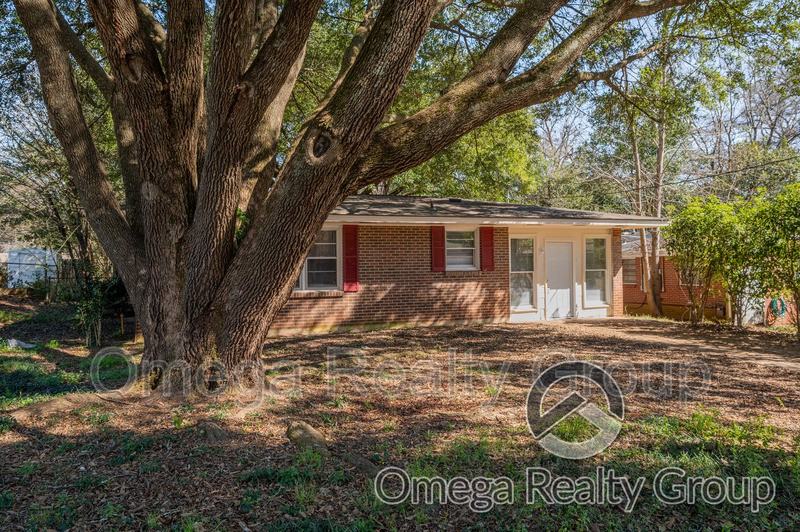 64 Salem Dr - Photo 2 of 41