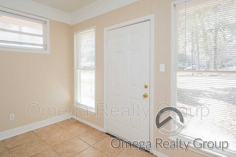 64 Salem Dr - Photo 6 of 41