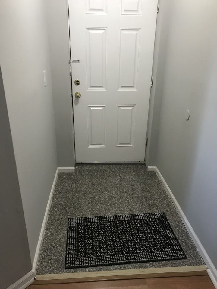 7 Lexington Hl - Photo 2 of 12