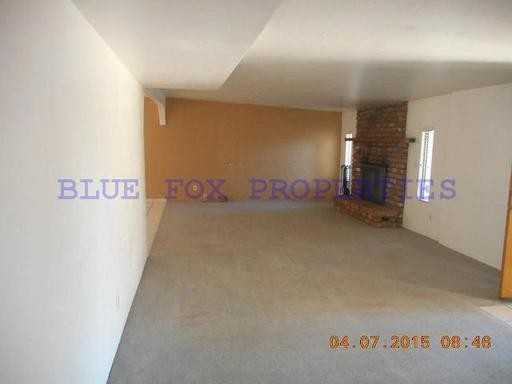 1017 W Navajo St - Photo 2 of 9