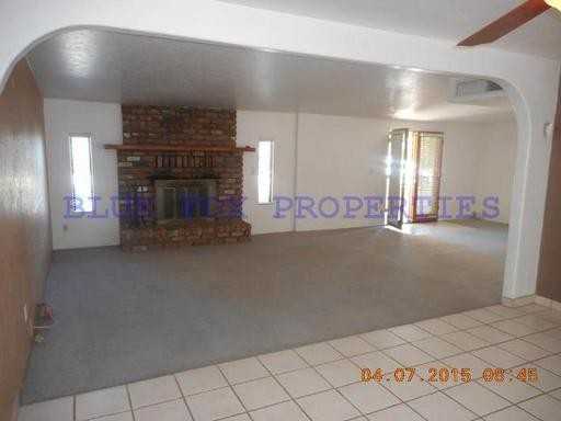 1017 W Navajo St - Photo 3 of 9