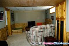 207 Douglas St E - Photo 2 of 15