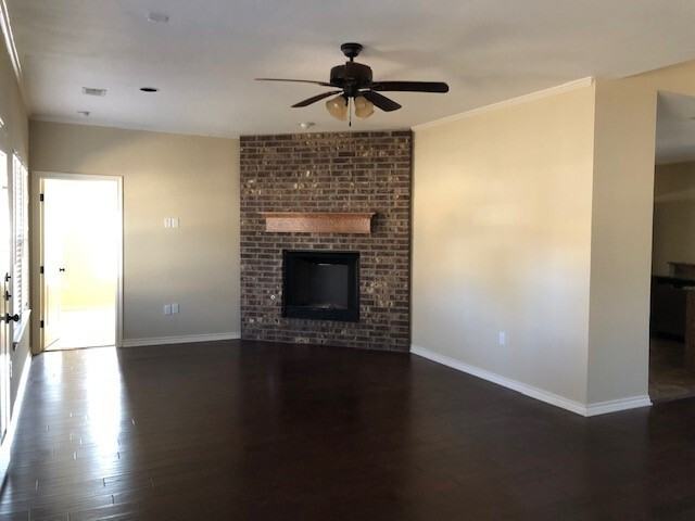 1808 Woodland Park Dr - Photo 2 of 11