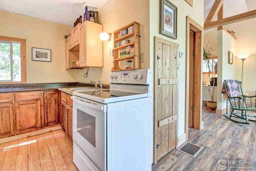 1015 Mountain Meadows Dr #1 - Photo 2 of 24