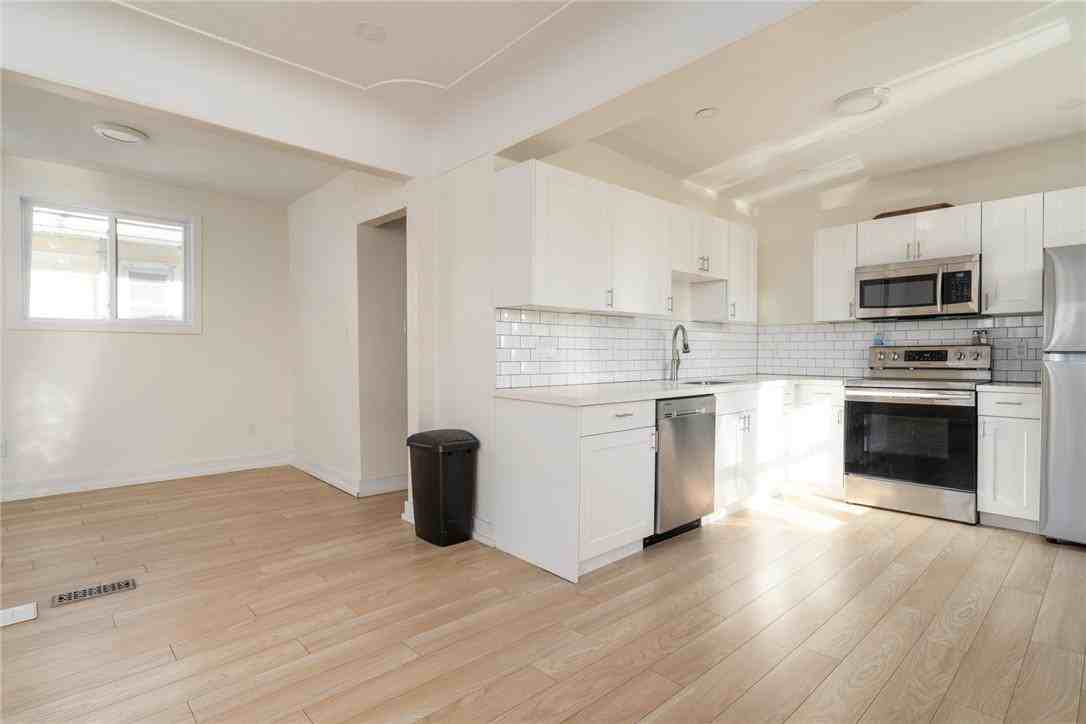 1861 Main St E #MAIN - Photo 3 of 9