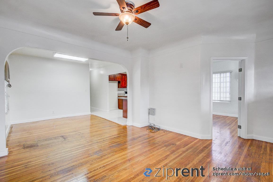 1927 Johnston St - Photo 2 of 19