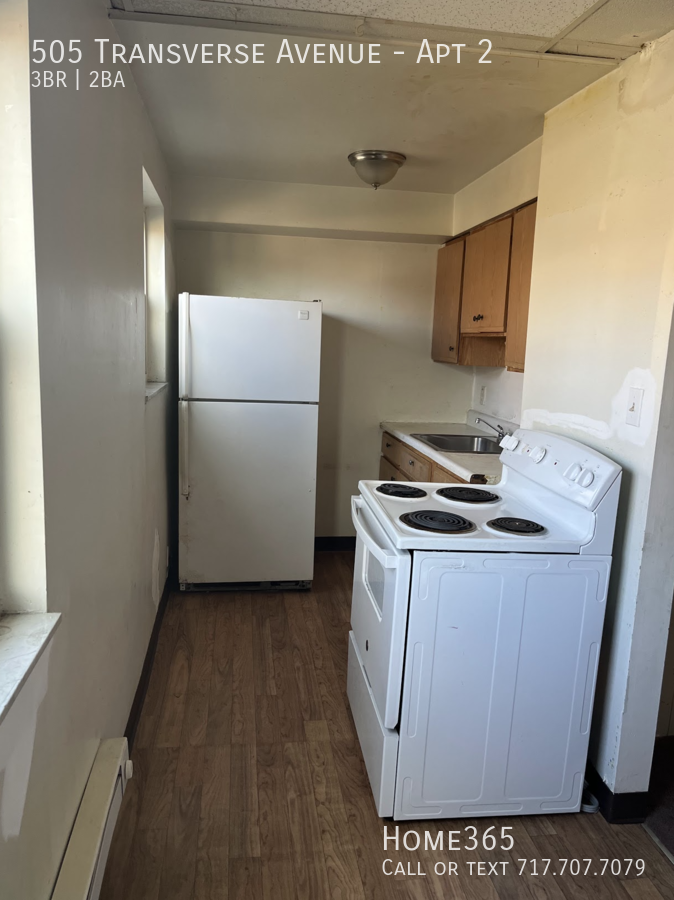 505 Transverse Ave #2 - Photo 3 of 11