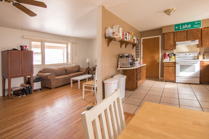 1717 W Lake St - Photo 6 of 16