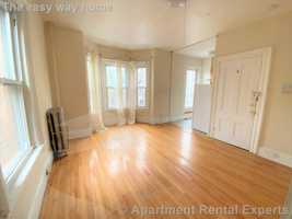 featured image of 89 Hancock St #10