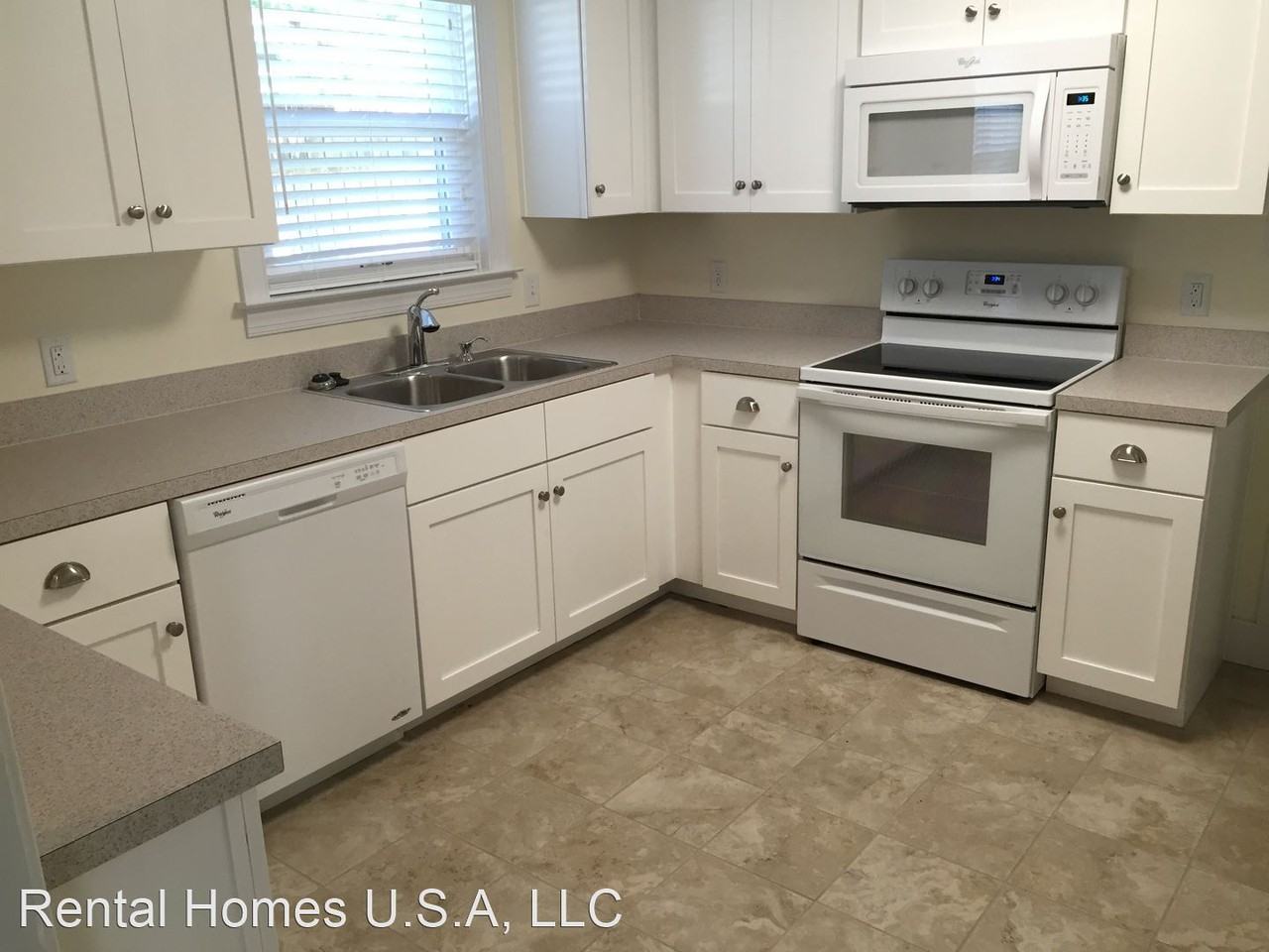 218 66th St - Photo 2 of 22