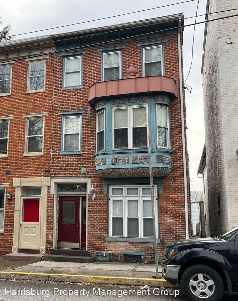 305 W Main St - Photo 2 of 16