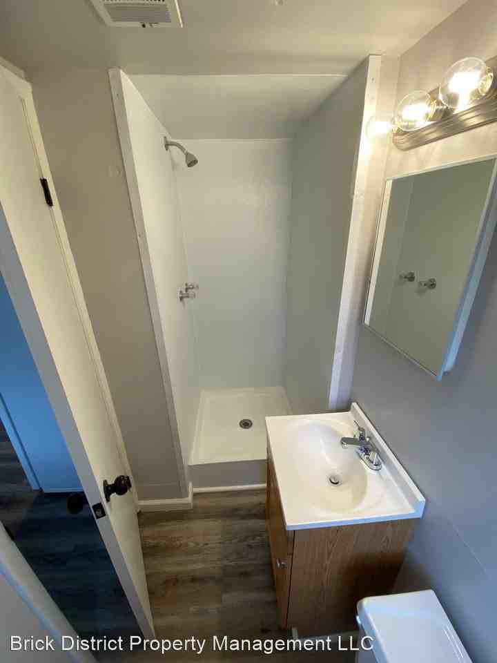 2921 Northland Drive - Photo 3 of 10