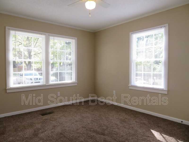 2707 Chatworth St - Photo 5 of 8