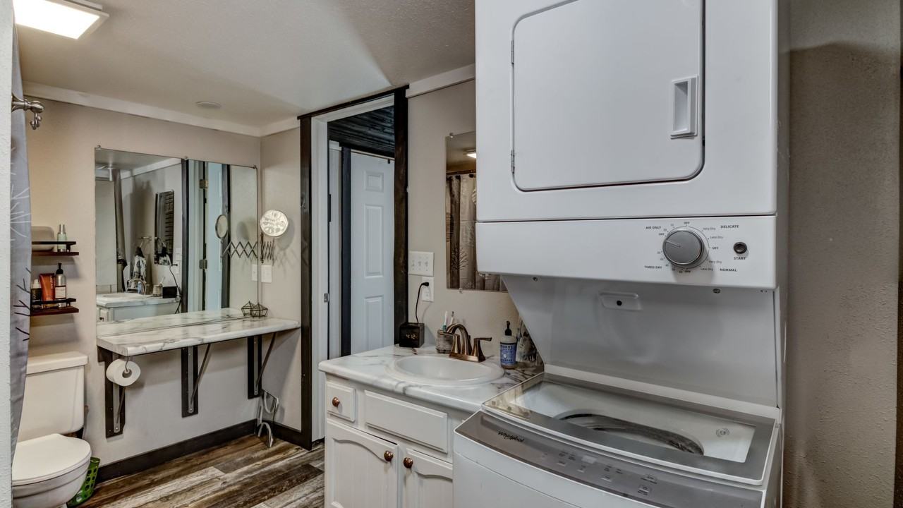 2008 La Salle St - Photo 6 of 12