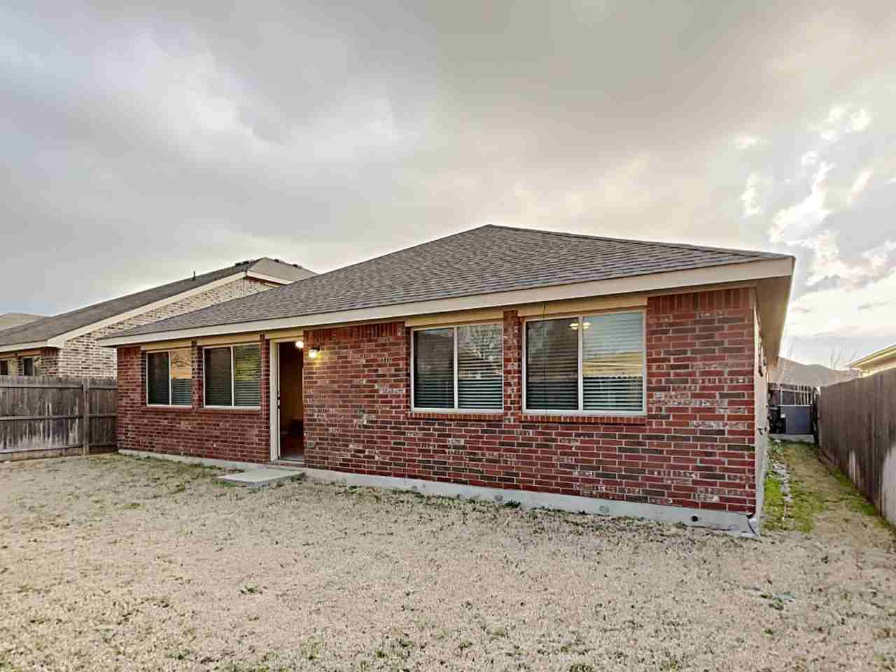 12005 Rustling Oaks Dr - Photo 2 of 17