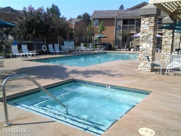 Vintage Woods Senior Apartments - Photo 2 of 19