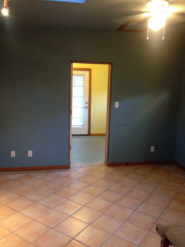 544 E 8th St - Photo 3 of 15