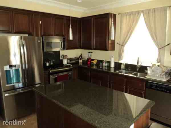 1754 Lordsburg Ct - Photo 2 of 16