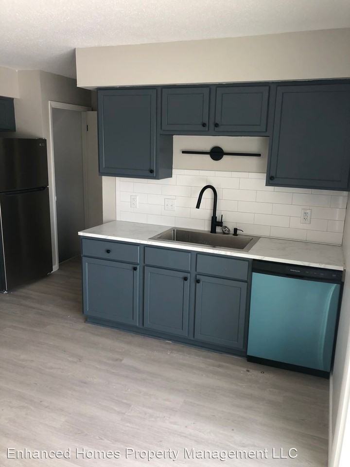 5416 N Linwood Ave - Photo 3 of 11