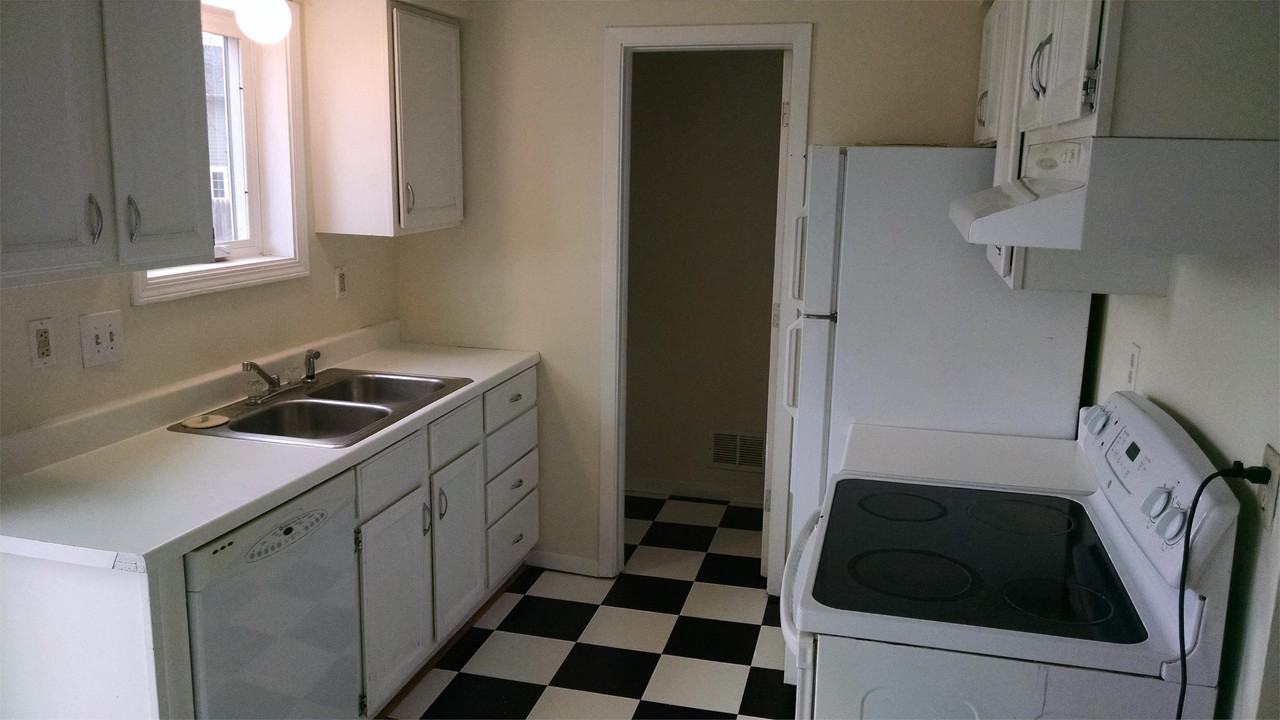3597 Gershwin Pl N #0 - Photo 4 of 14