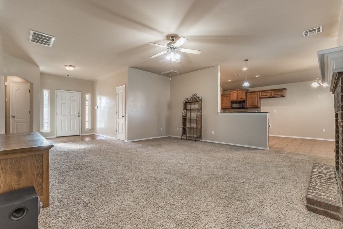 1028 Mollie Rausch Ln #1 - Photo 2 of 11