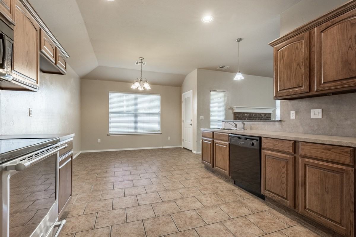 1028 Mollie Rausch Ln #1 - Photo 7 of 11