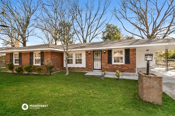 4858 Childs Dr - Photo 3 of 16