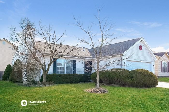 694 Hurlock Ln - Photo 3 of 16