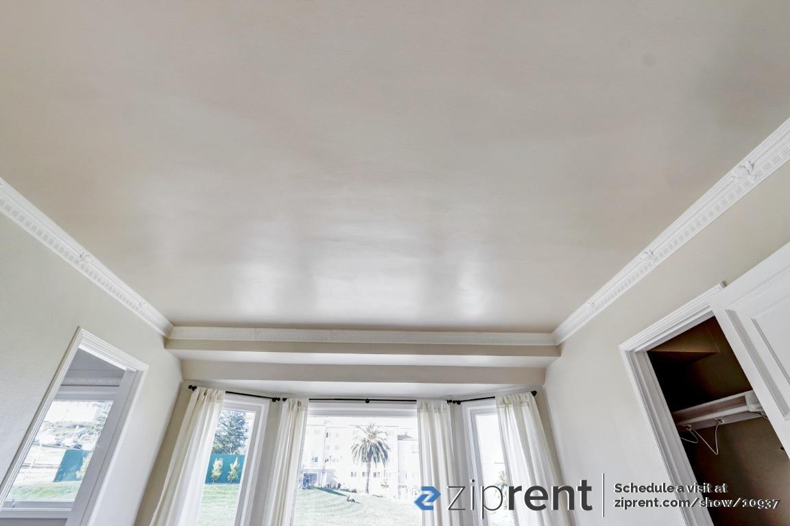 2617 Turk Blvd - Photo 3 of 20