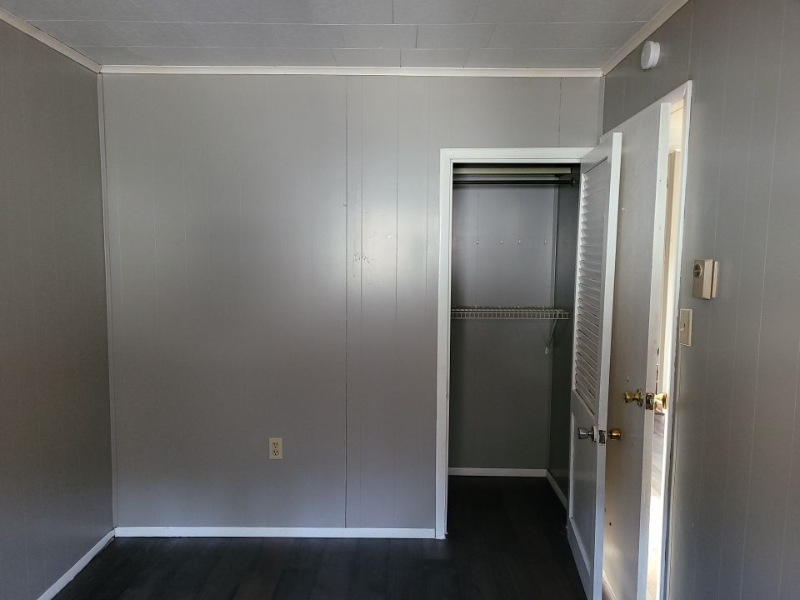 511 W Centre St - Photo 6 of 15