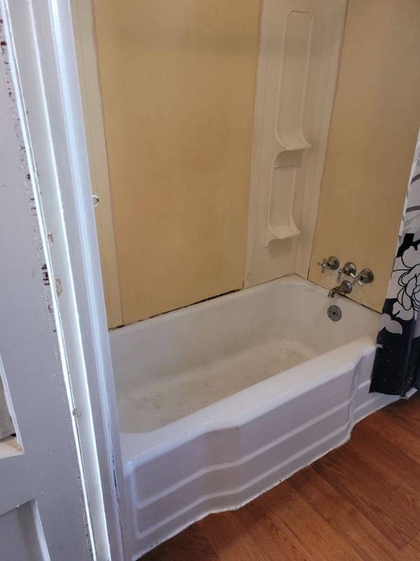 511 W Centre St - Photo 7 of 15