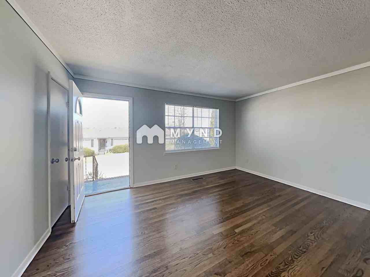 1209 Hibernian St - Photo 2 of 21