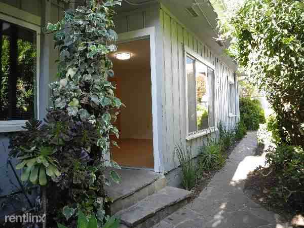 1639 Josephine St - Photo 2 of 13