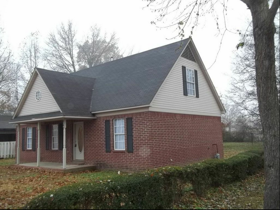 422 Hyde Park Cir - Photo 2 of 21