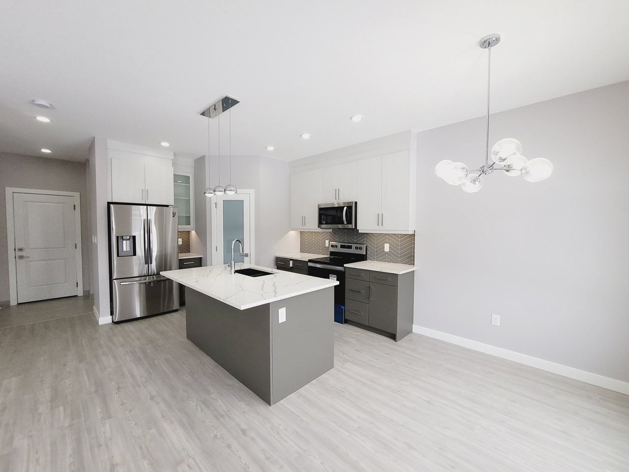 20626 94a Ave Nw - Photo 3 of 20