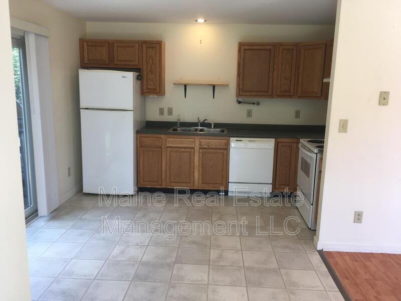 21 Patrick Dr - Photo 2 of 20