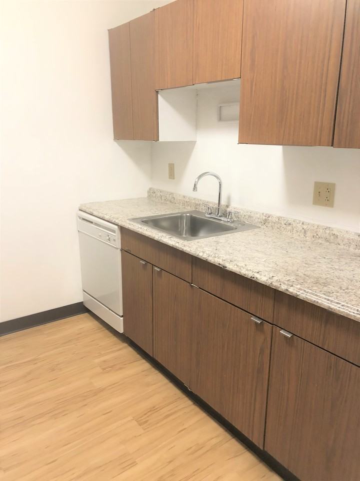 6350 Forward Ave #25 - Photo 2 of 77