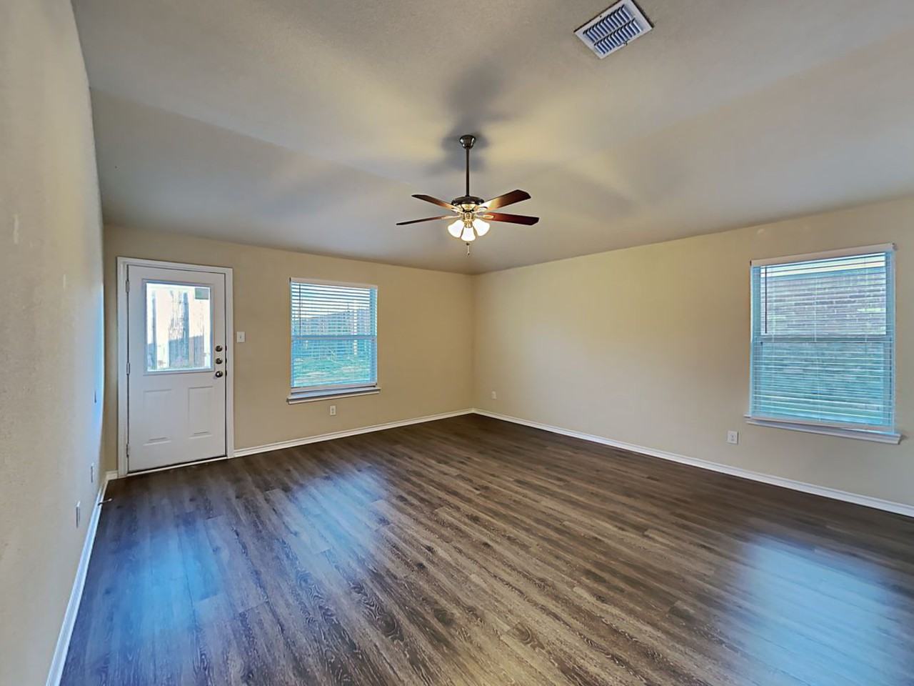 6600 Chalk River Dr - Photo 3 of 21
