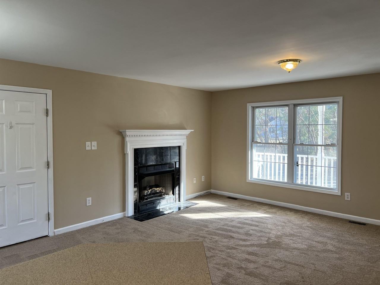 21 Fort King Dr #1 - Photo 5 of 24