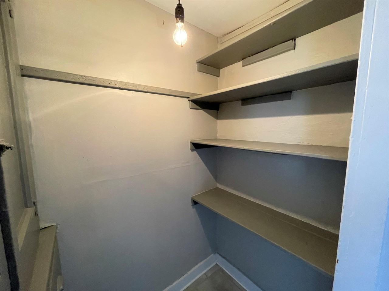 30 Wentworth St #4 - Photo 3 of 13