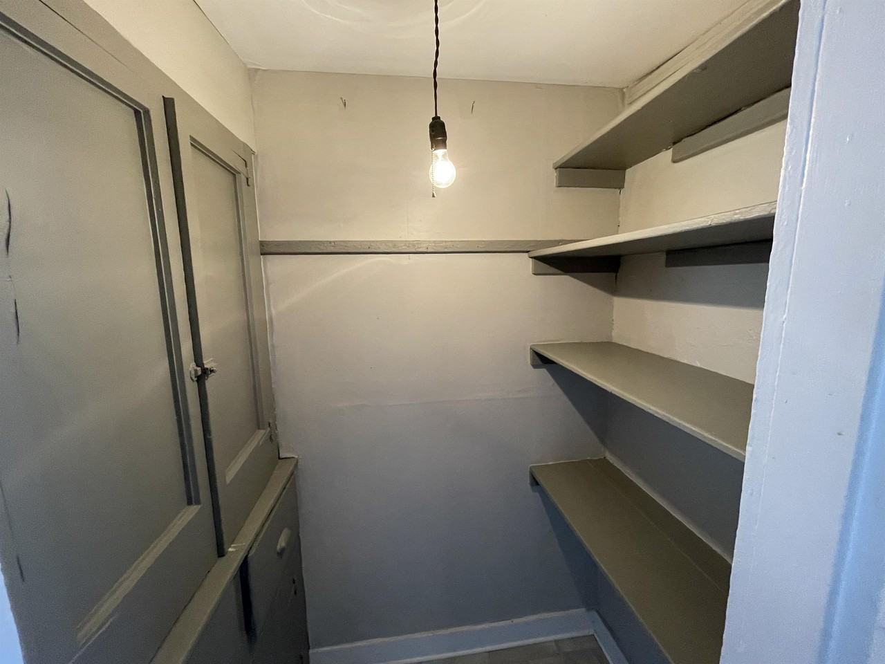 30 Wentworth St #4 - Photo 4 of 13