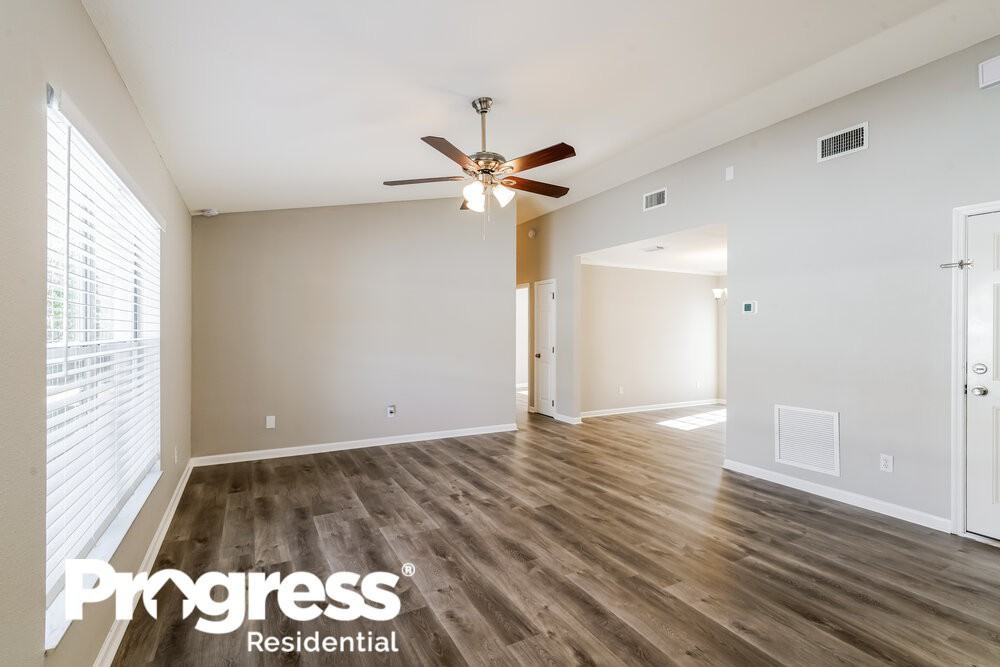 9837 Violet Dr - Photo 3 of 16