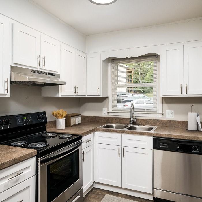 The Station on Pineview - Photo 5 of 86