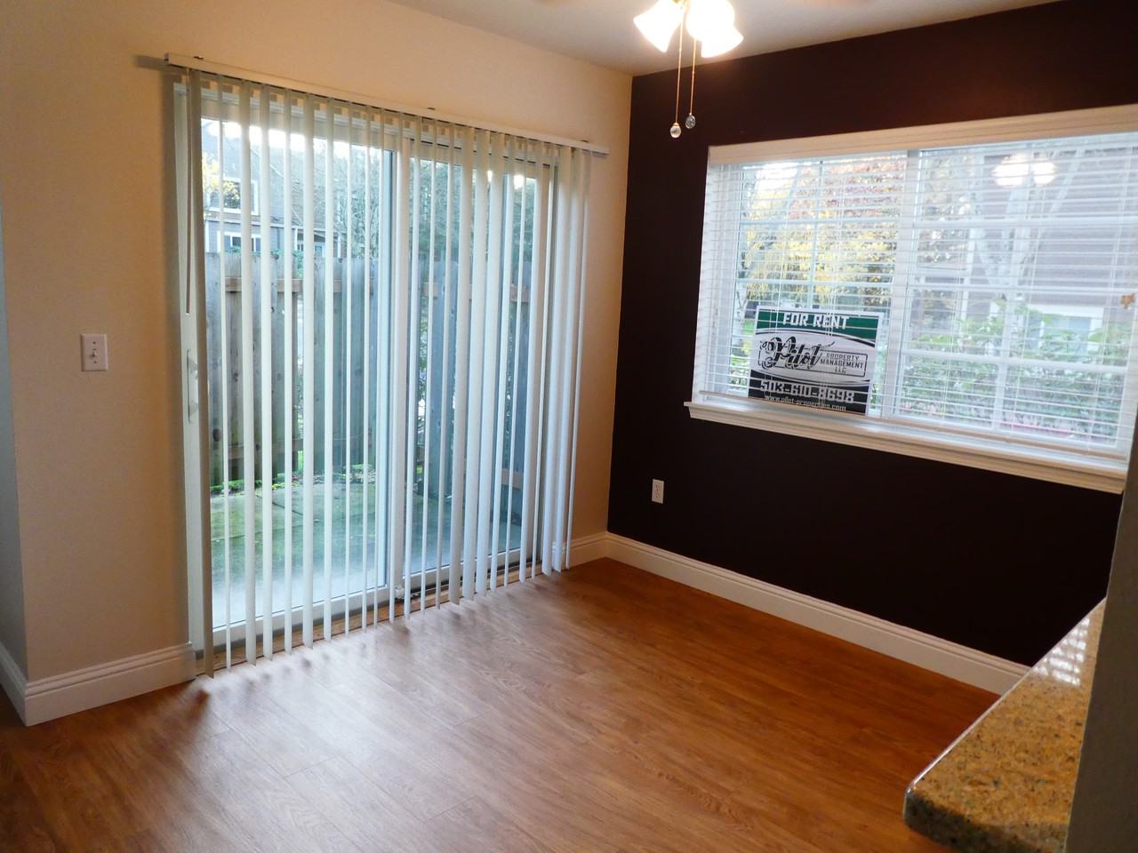 7123 Sw Sagert St #1 - Photo 4 of 17