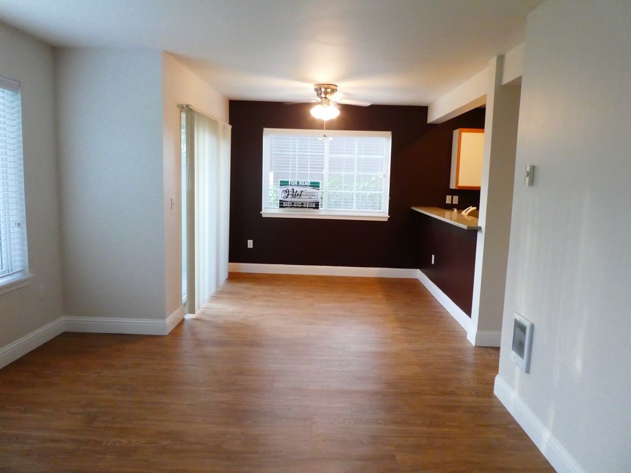 7123 Sw Sagert St #1 - Photo 5 of 17