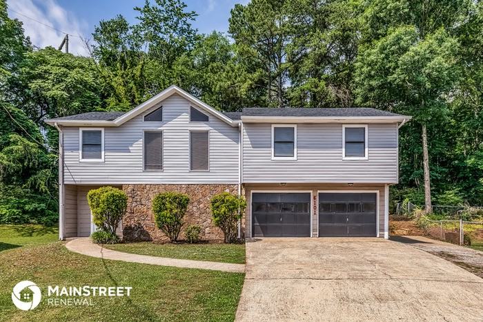 6101 Meadow Crest Cir