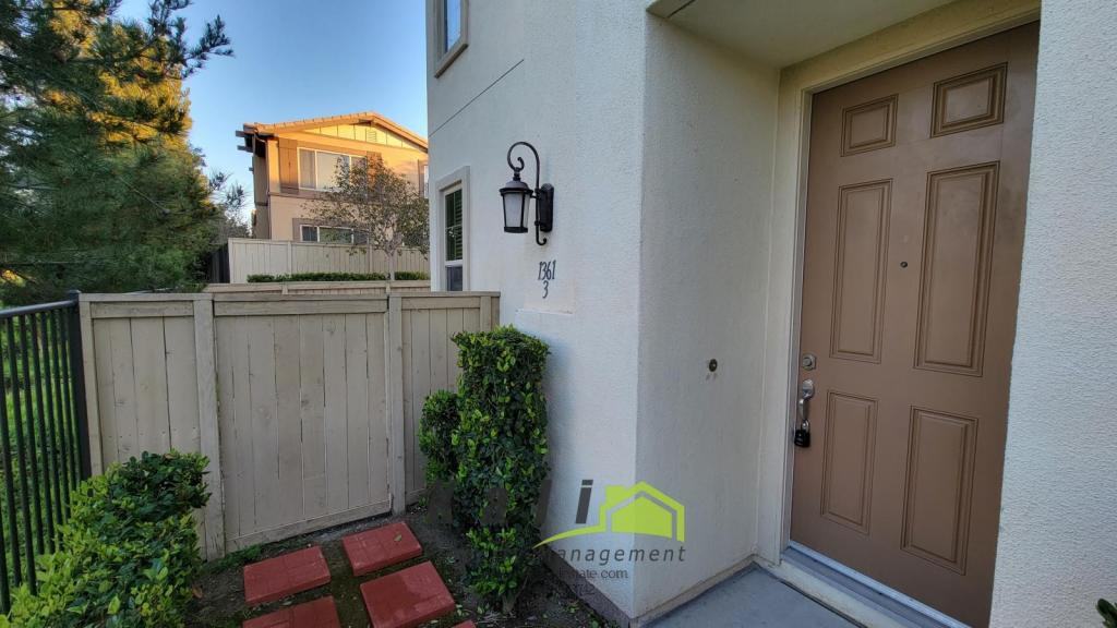 1361 Caminito Veranza - Photo 2 of 22